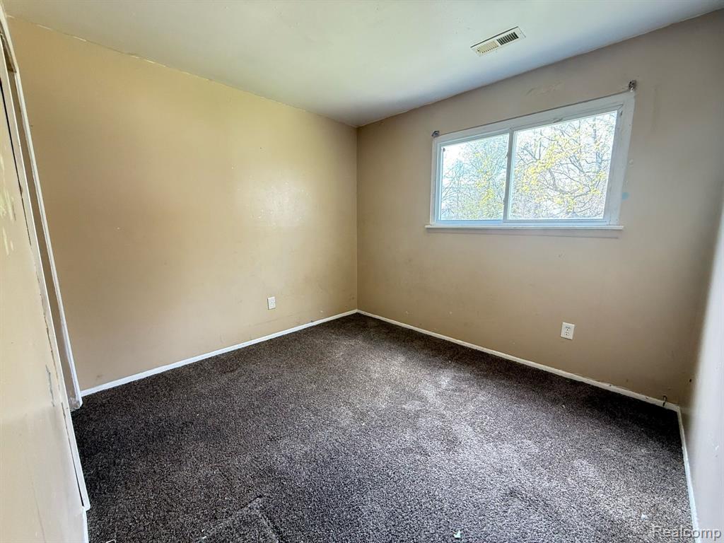 19161 WESTBROOK Street - Photo 4