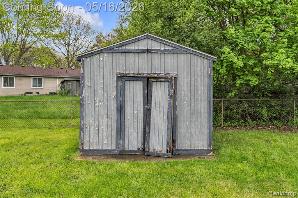11 Faust Court, Ann Arbor, MI 48108 — Photo 35