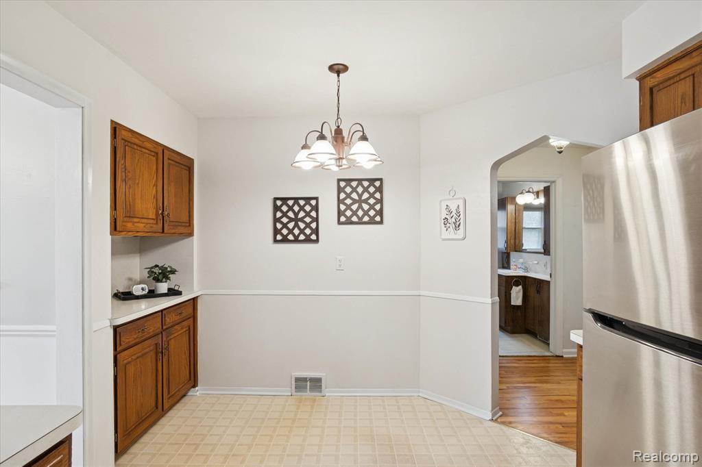 540 N York Street, Dearborn, MI 48128 — Photo 12