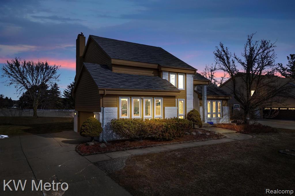 6250 STONEBRIDGE, West Bloomfield, MI — Photo 40