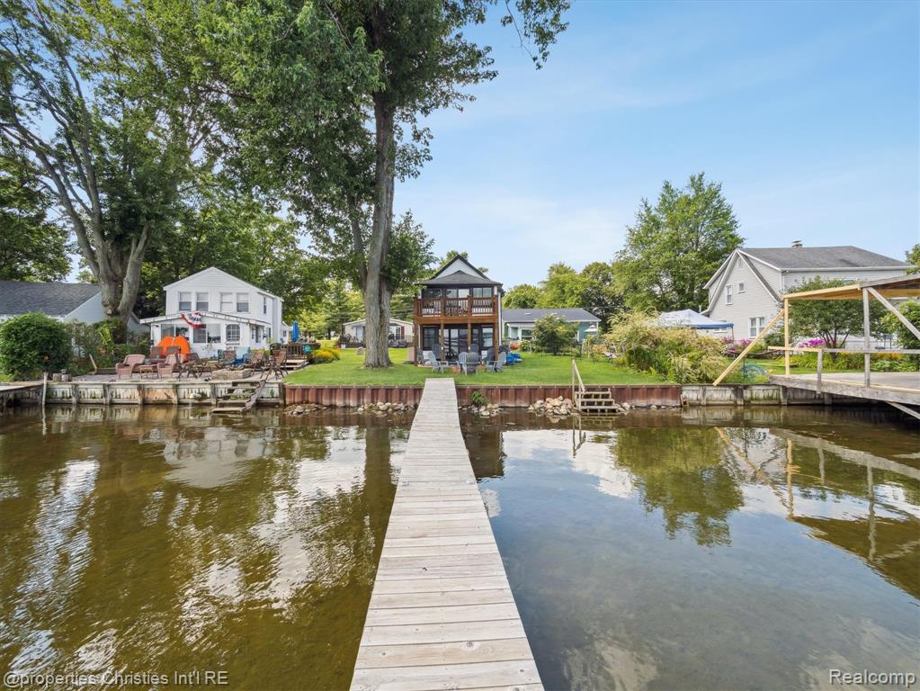 8980 Dexter Pinckney Road, Pinckney, MI 48169 — Photo 35
