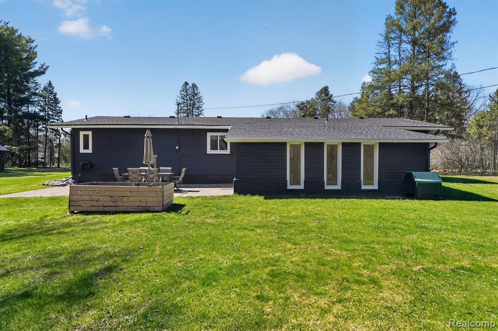 871 Windemere Drive, Brighton, MI 48114 — Photo 27