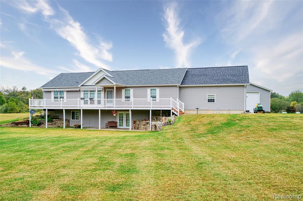 5601 Lovejoy Road, Byron, MI 48418 — front exterior