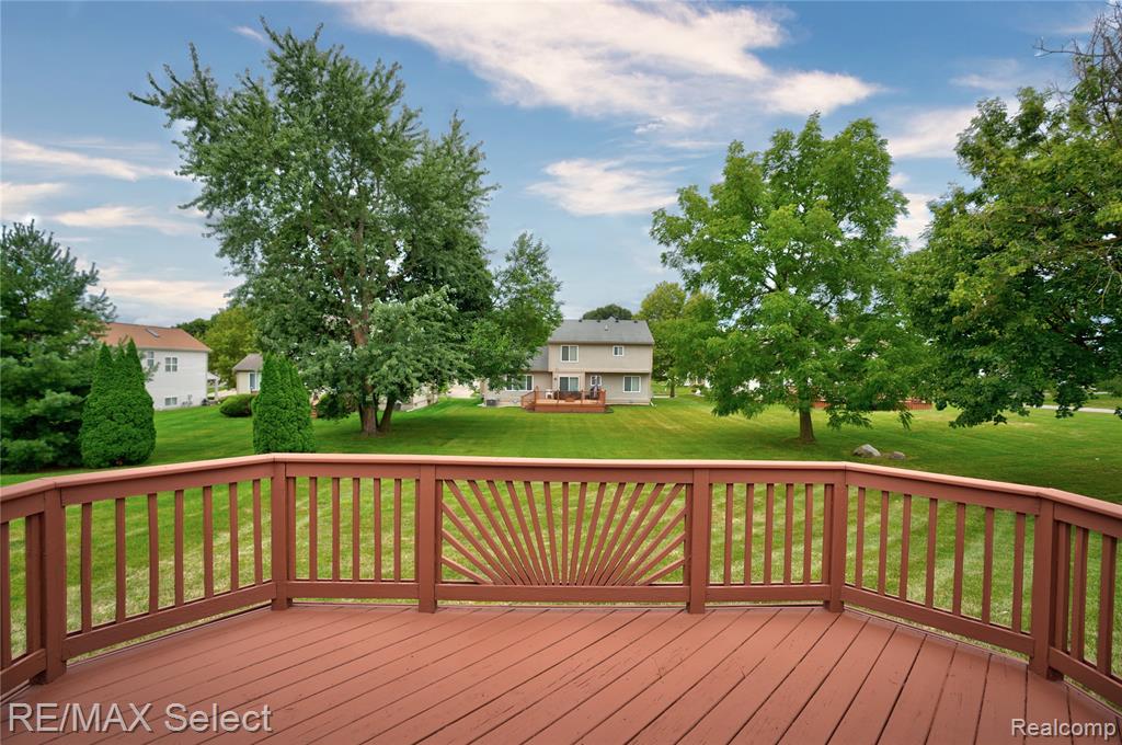 708 Wilberforce Drive, Flint, MI 48503 — Photo 34