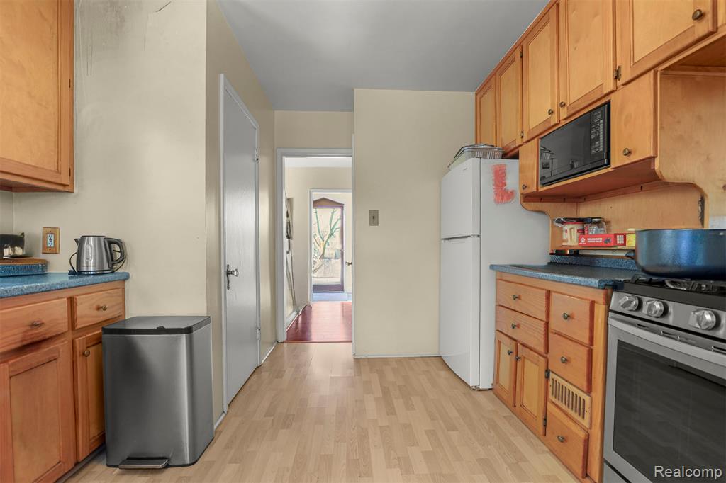 5910 Kendal Street, Dearborn, MI 48126 — Photo 19