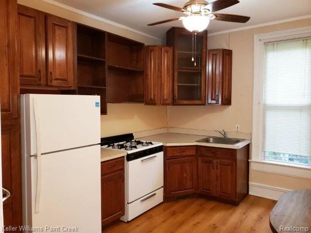 79 HUBBARD Street, Mount Clemens, MI 48043 — Photo 8