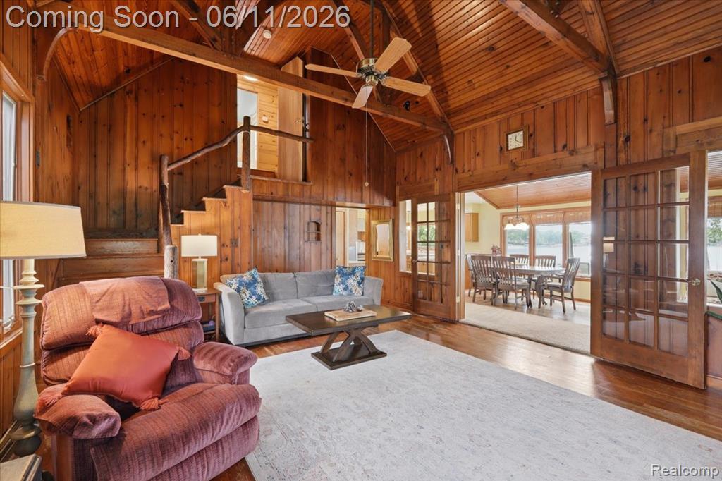 6880 Forestlawn Court, Waterford, MI 48327 — Photo 10