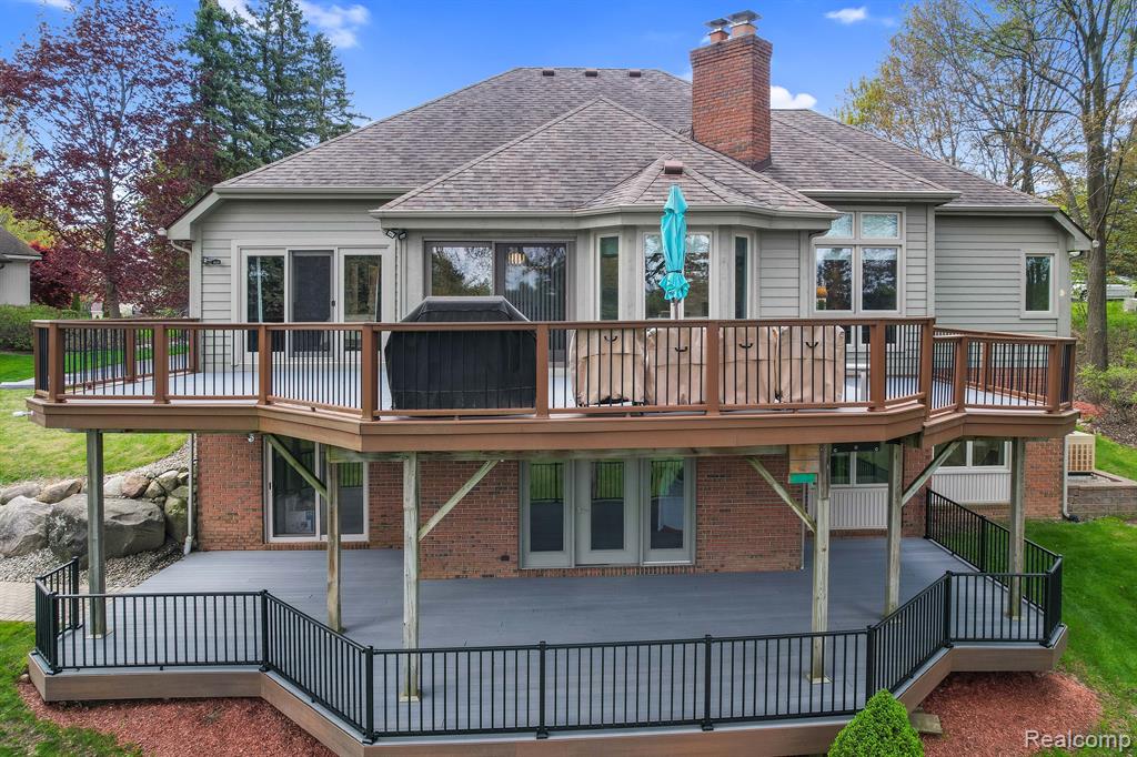 8261 STAGHORN Trail, Clarkston, MI 48348 — Photo 15
