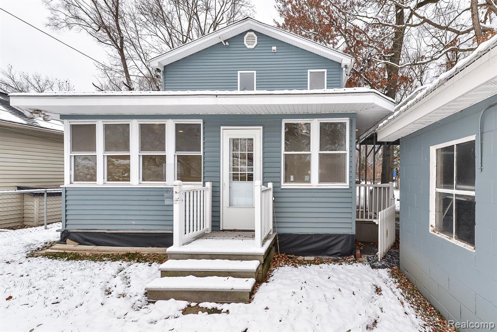 336 BEACHWAY Street, Whitmore Lake, MI 48189 — Photo 7