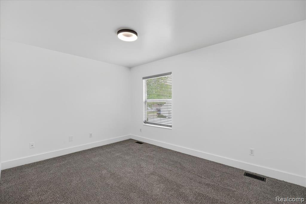 48 Broadway St., Suite D, Oxford, MI 48371 — Photo 27