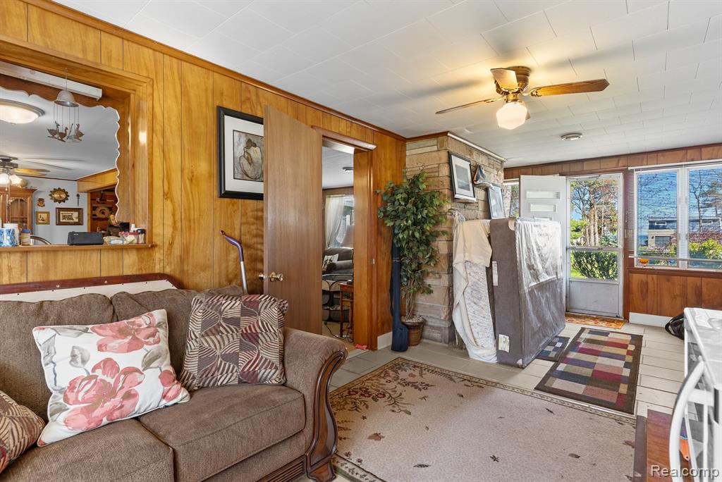 95 N HURON Road, Au Gres, MI 48703 — Photo 15