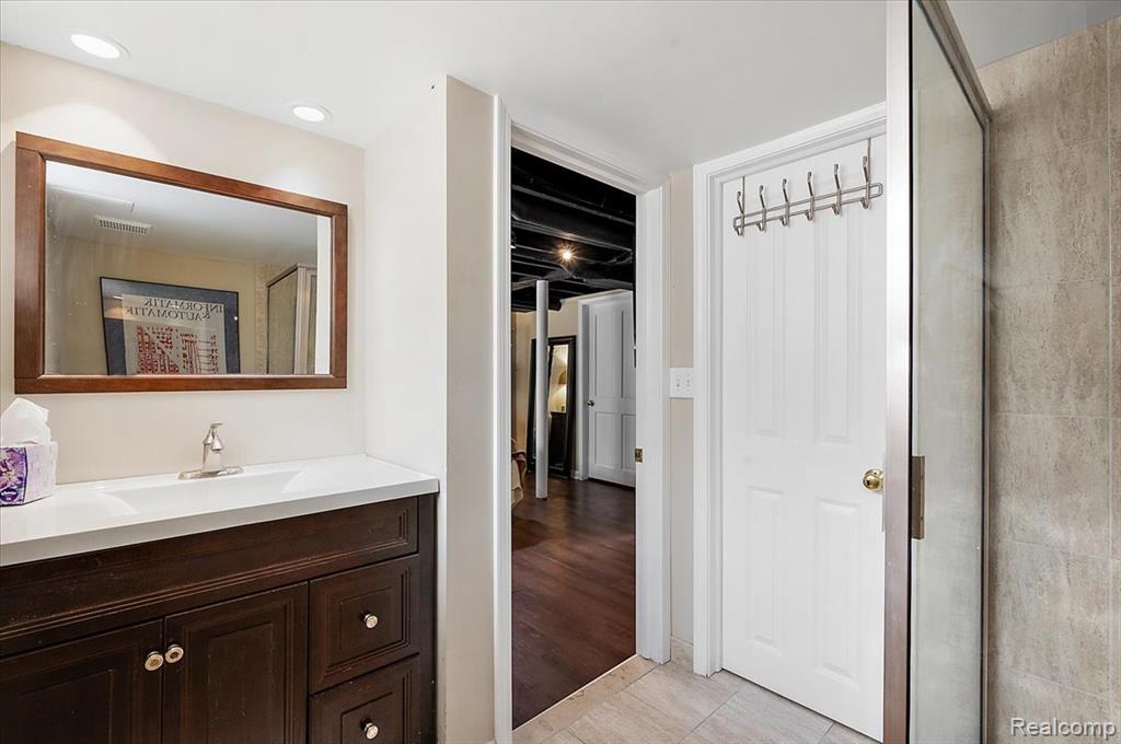 428 George Street, Birmingham, MI 48009 — Photo 32