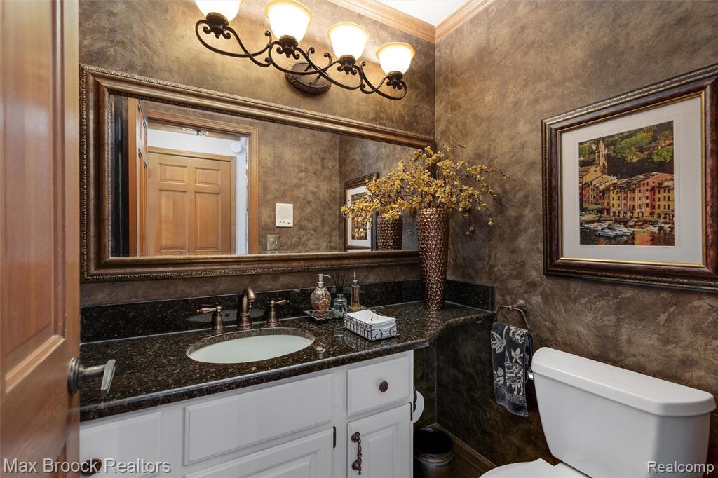 885 Timberline Drive, Rochester Hills, MI 48309 — Photo 26