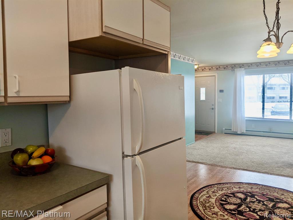 6010 Alan Drive, 30, Brighton, MI 48116 — Photo 16