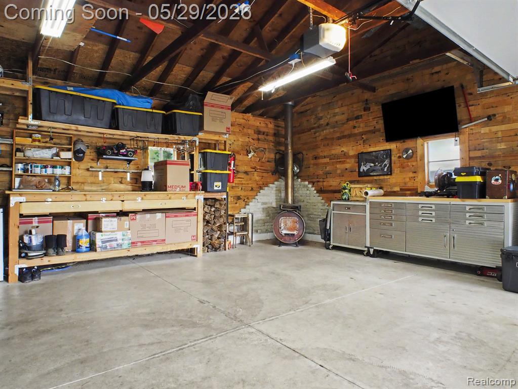 5499 Robin Drive, Grand Blanc, MI 48439 — Photo 19