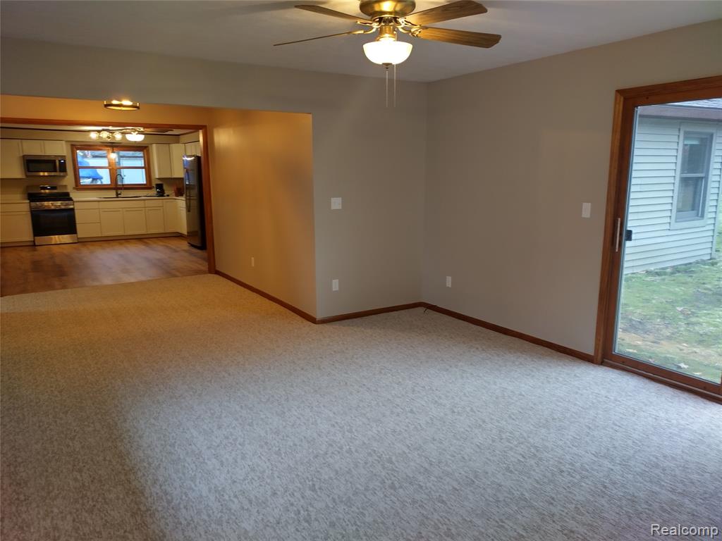 308 Sullivan Avenue, Prudenville, MI 48651 — Photo 6