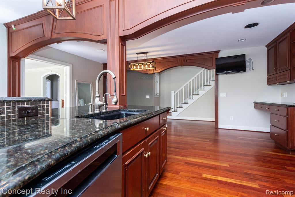 3215 Edgevale Drive, Lambertville, MI, 48144