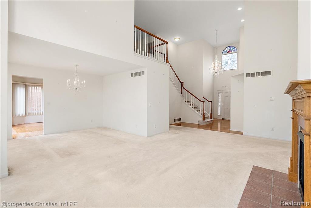 47274 Hunters Park Drive, Plymouth, MI 48170 — Photo 10