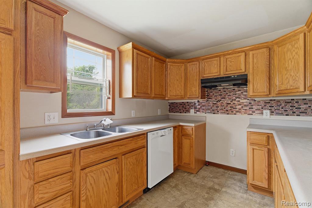 4783 Wayburn Street, Detroit, MI 48224 — Photo 22