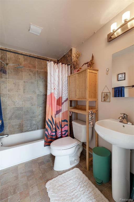 6533 E Jefferson, 312, Detroit, MI 48207 — Photo 6