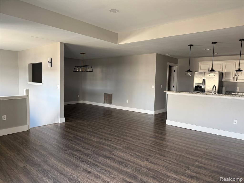 5609 Acorn Lane, Sterling Heights, MI 48314 — Photo 9