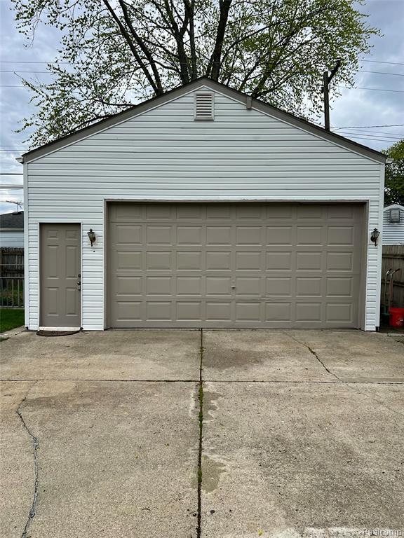 34405 Little Mack Avenue, Clinton Twp, MI 48035 — Photo 38