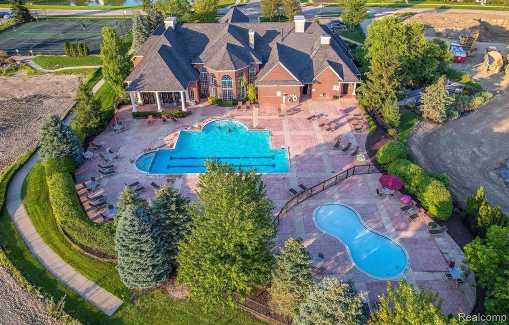 1638 E LAKEVIEW Lane, Canton, MI 48187 — Photo 26