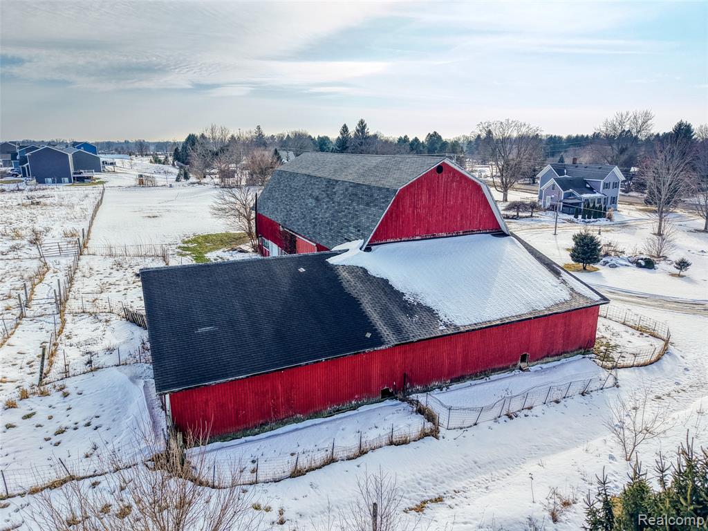 3342 Oak Grove Road, Howell, MI 48855 — Photo 17