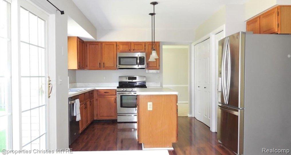 45708 BRYN MAWR Road, Canton, MI 48187 — Photo 5