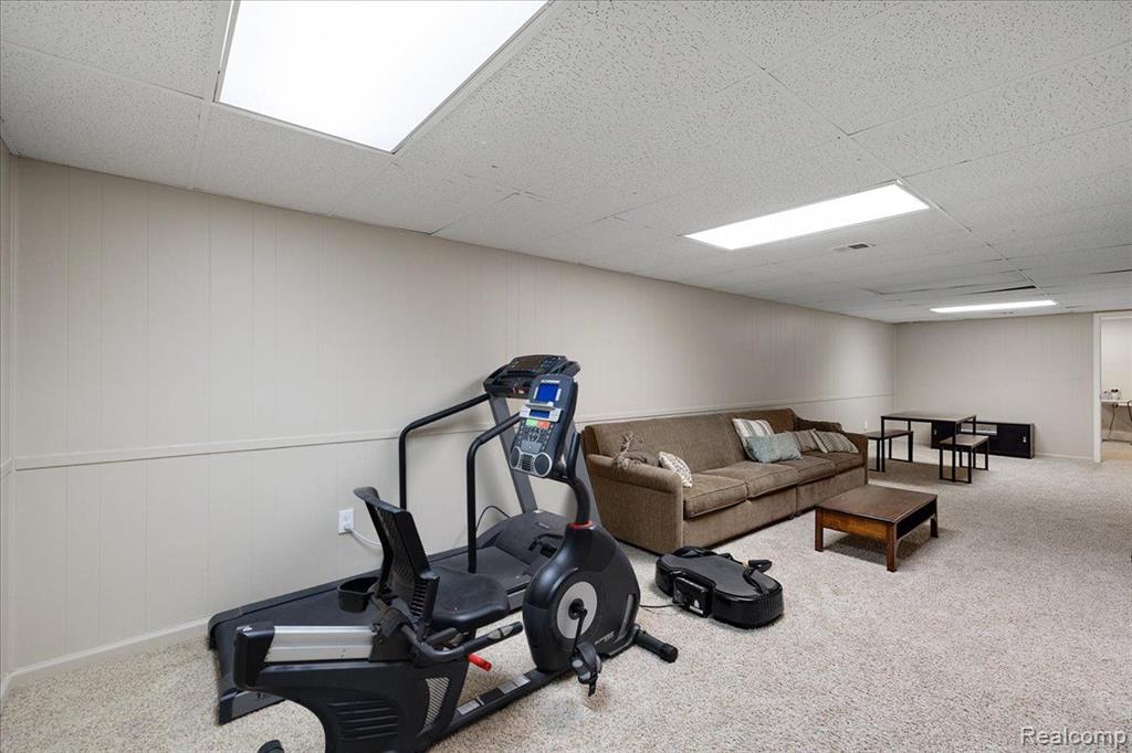 80 MAYWOOD Avenue, Bloomfield Hills, MI 48304 — Photo 29