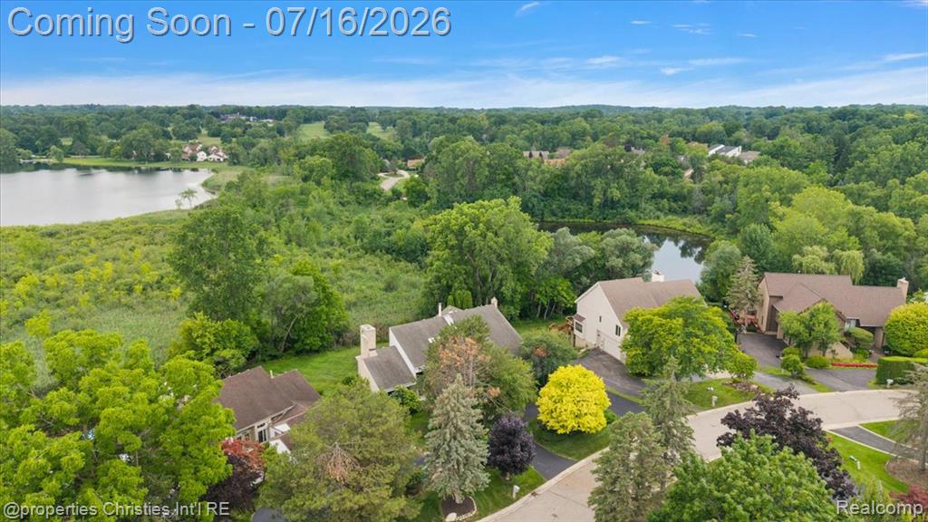 4948 Champlain Circle, West Bloomfield, MI 48323 — Photo 7