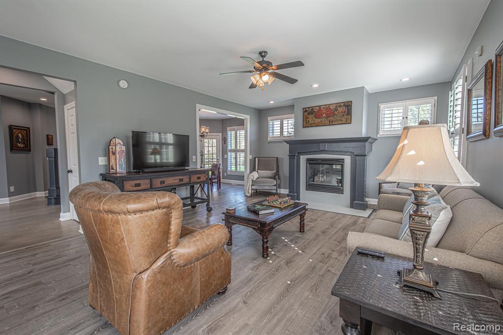 4670 HARVEST Row, MI 48049 — Photo 44