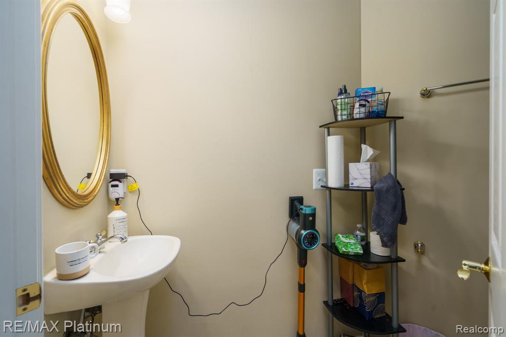 206 E Liberty Street, Milford, MI 48381 — Photo 26