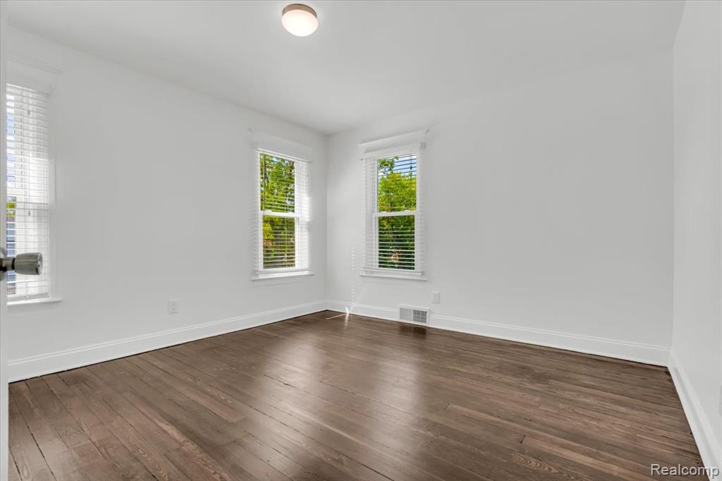 2509 Beals Street, Detroit, MI 48214 — Photo 18