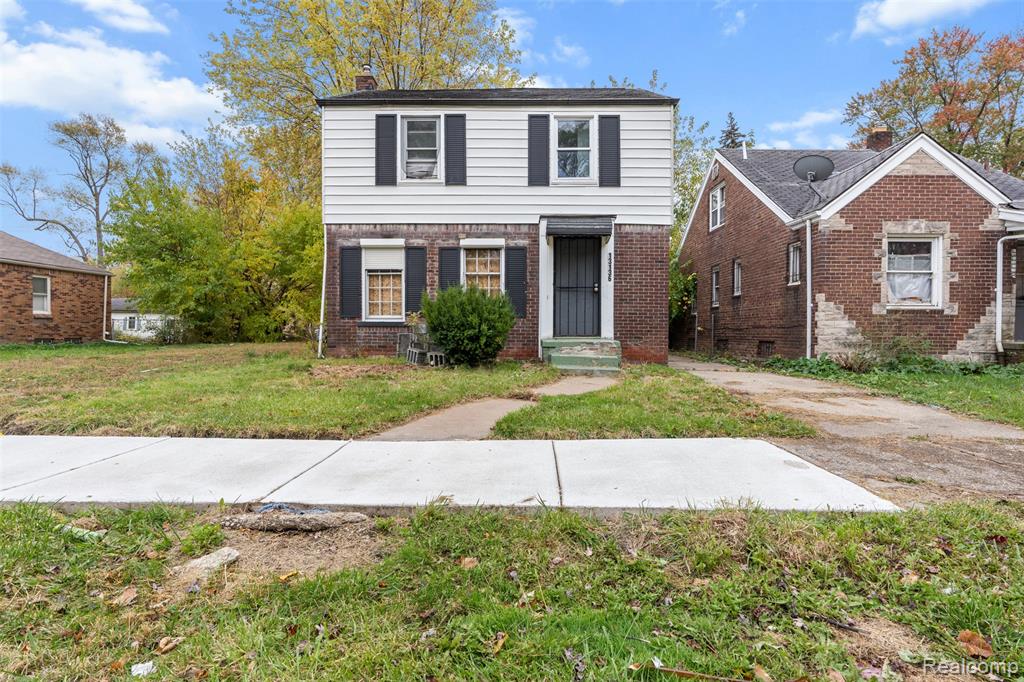 13136 Maiden Street, Detroit, MI 48213 — front exterior