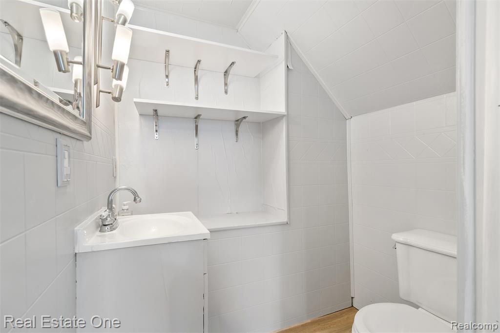 863 Harrison Boulevard, Lincoln Park, MI 48146 — Photo 21