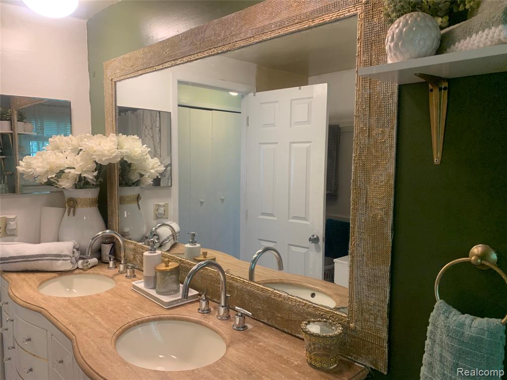 3955 HELEN Avenue, Ypsilanti, MI 48197 — Photo 29