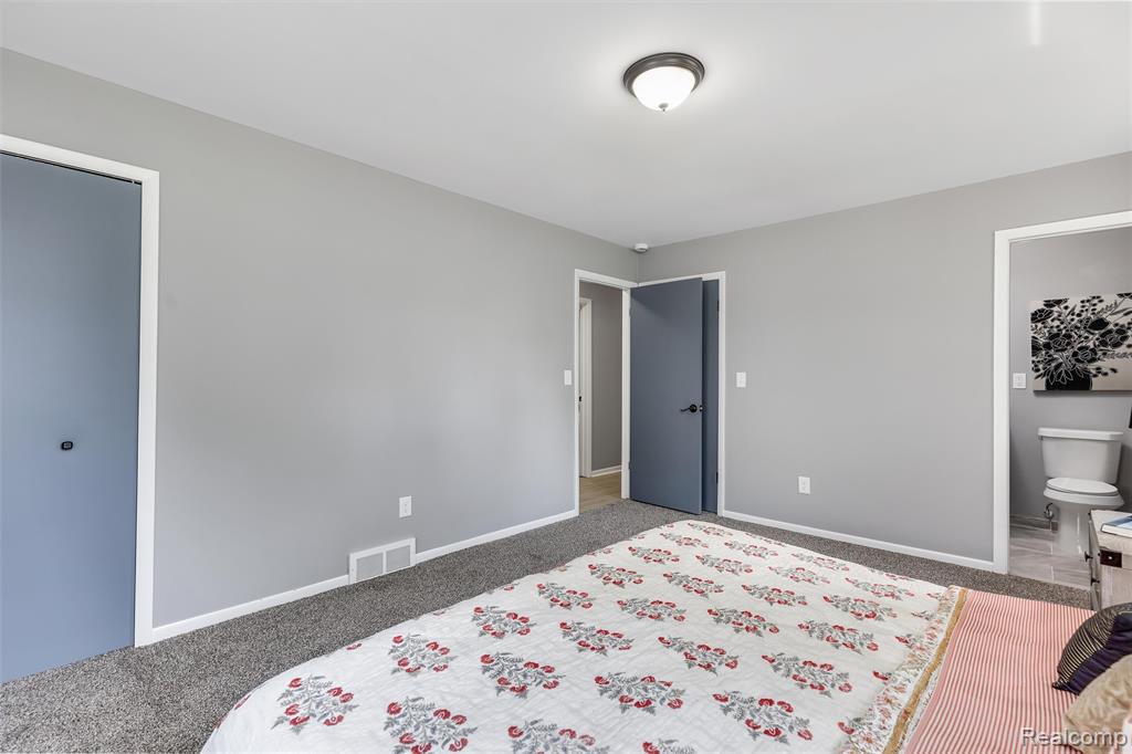 9844 Klais Court, Clarkston, MI 48348 — Photo 9