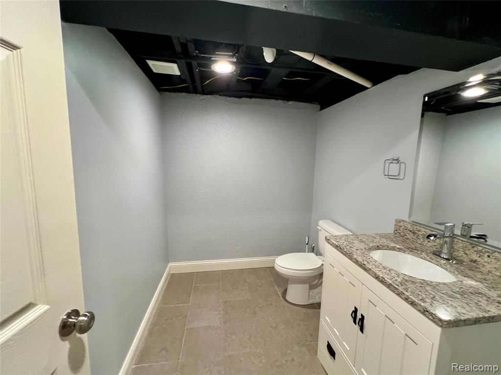 9768 Lincoln Court, Taylor, MI — Photo 17