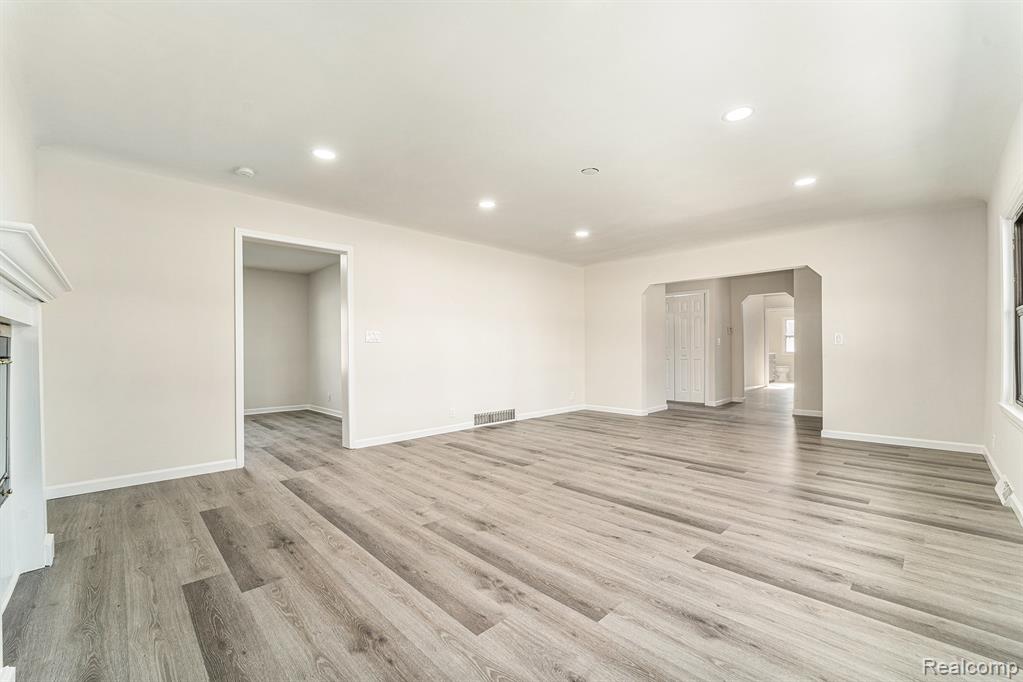 24614 TAFT Road, Novi, MI — Photo 6