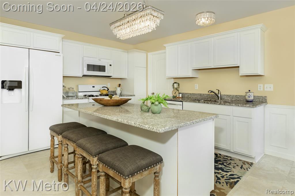 1398 Mallard Drive, Burton, MI 48509 — Photo 10