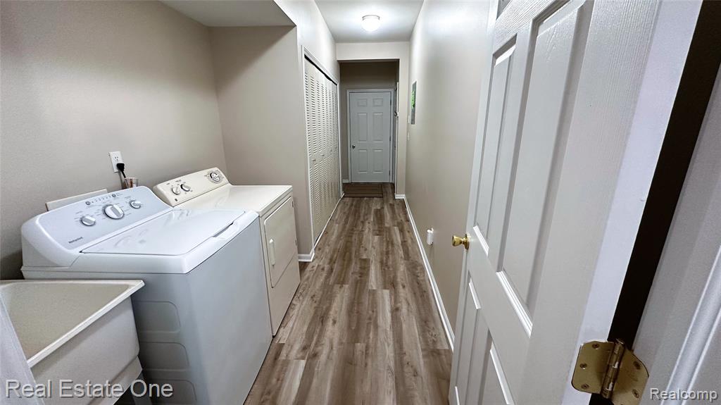 16012 MORNINGSIDE, Northville, MI 48168 — Photo 18