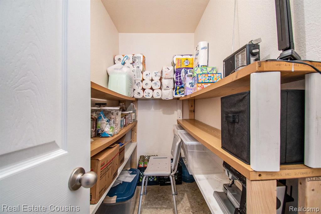 310 N 5TH Street, Shepherd, MI 48883 — Photo 10