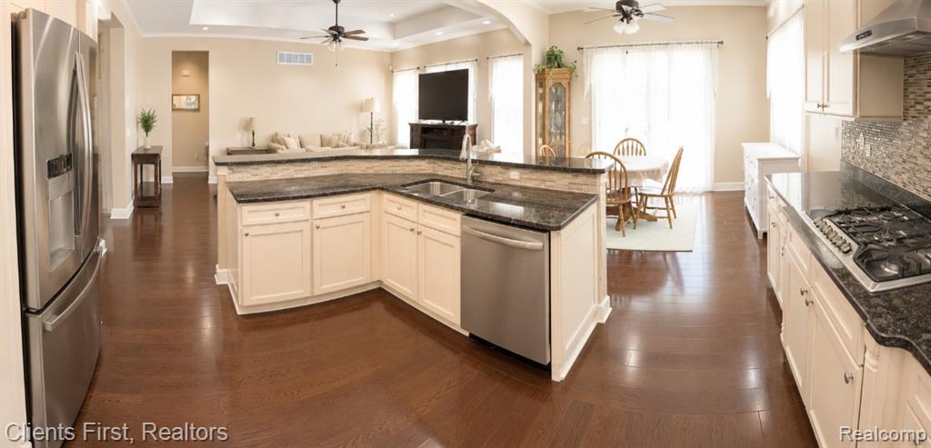 318 Province Lane, Canton, MI 48188 — Photo 2