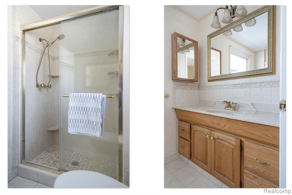 4929 Danbury Drive, Troy, MI 48085 — Photo 22