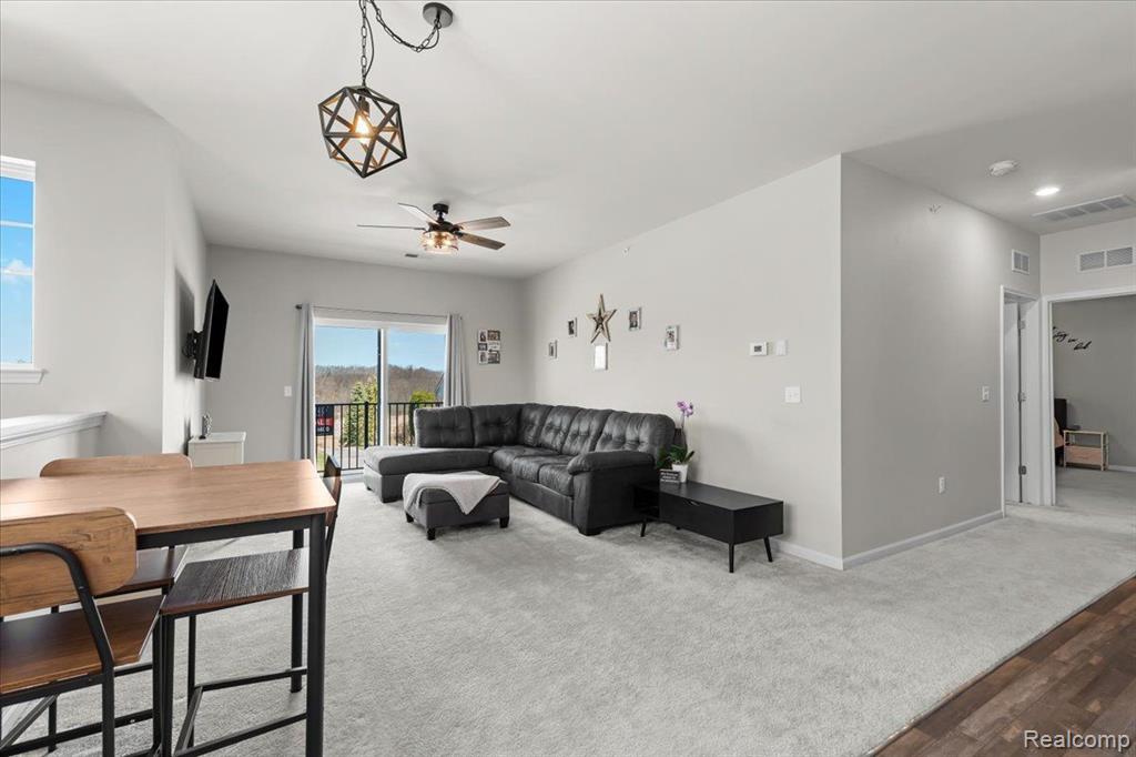 10036 RIDGE RUN Street, Howell, MI 48855 — Photo 4