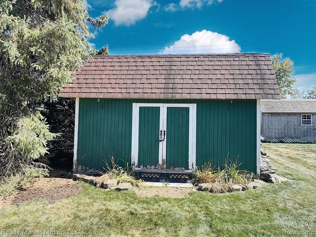 1215 Turrill Road, Lapeer, MI 48446 — Photo 19