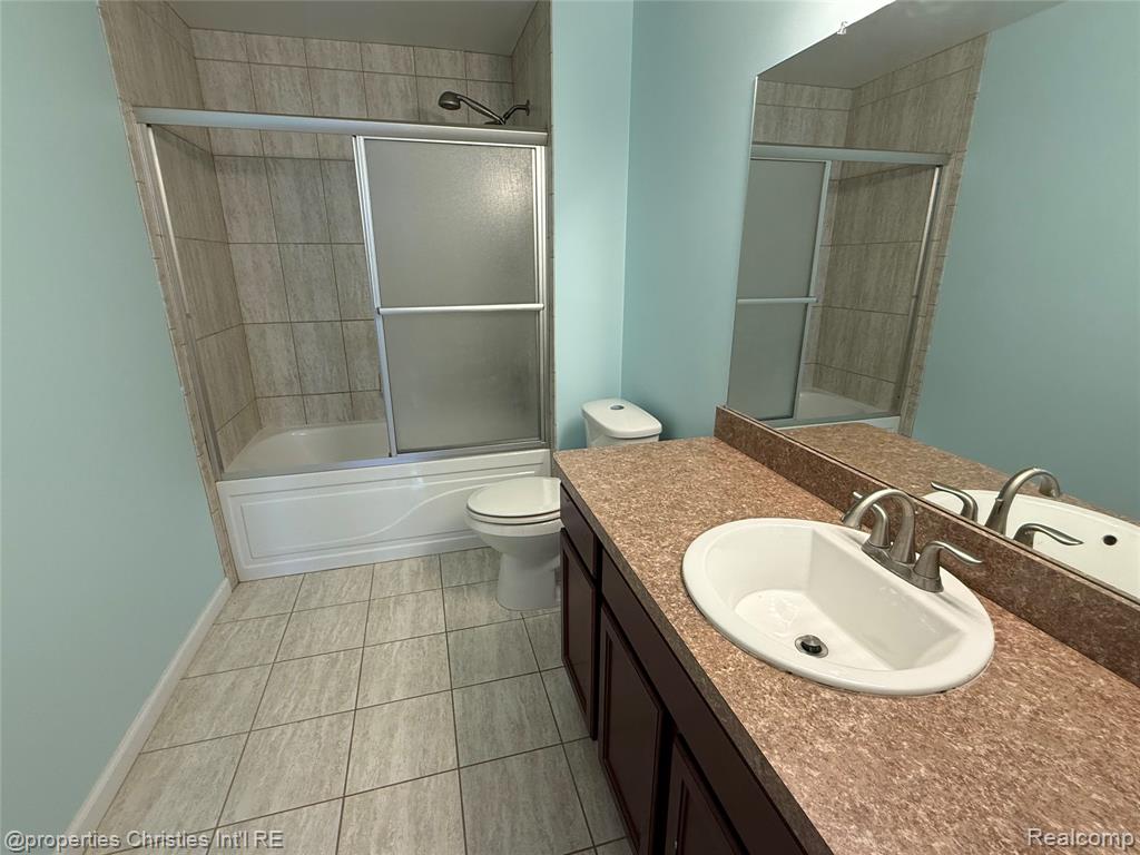 8413 Heywood Circle, Sterling Heights, MI 48312 — Photo 16