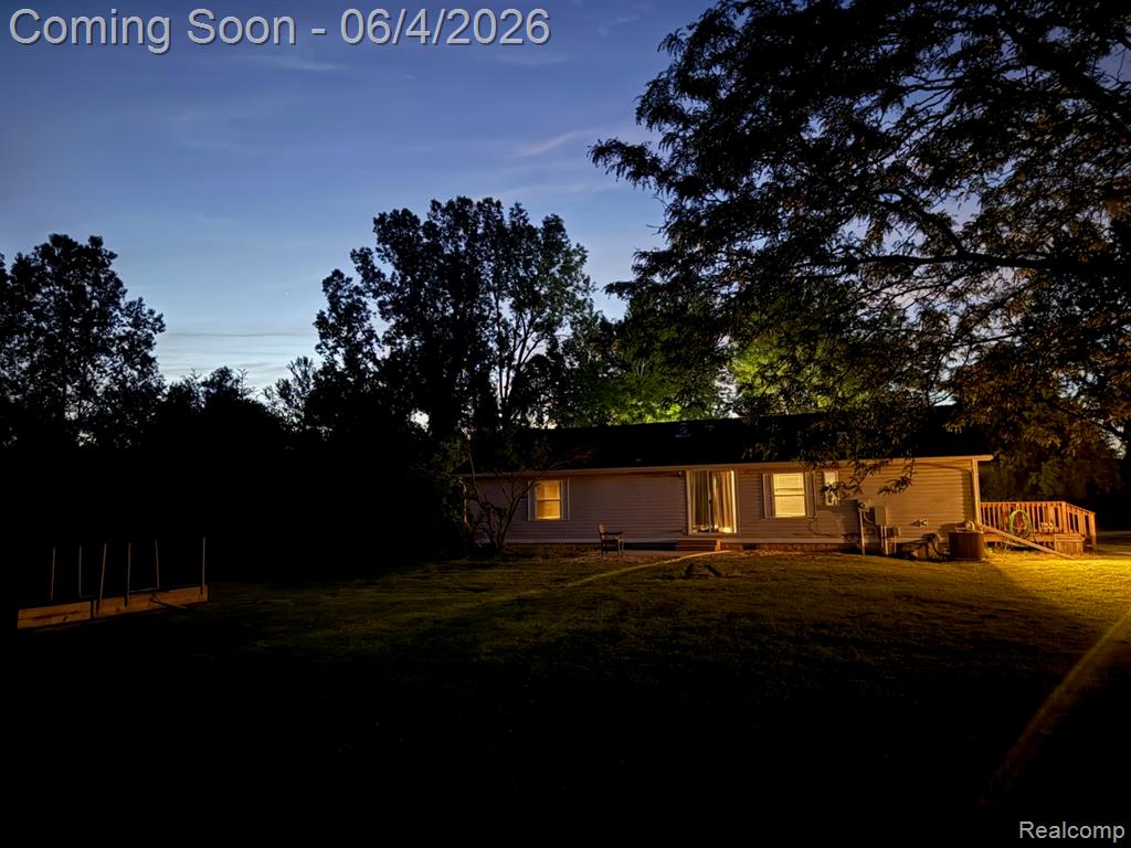 48261 Roy Court, Belleville, MI 48111 — Photo 33