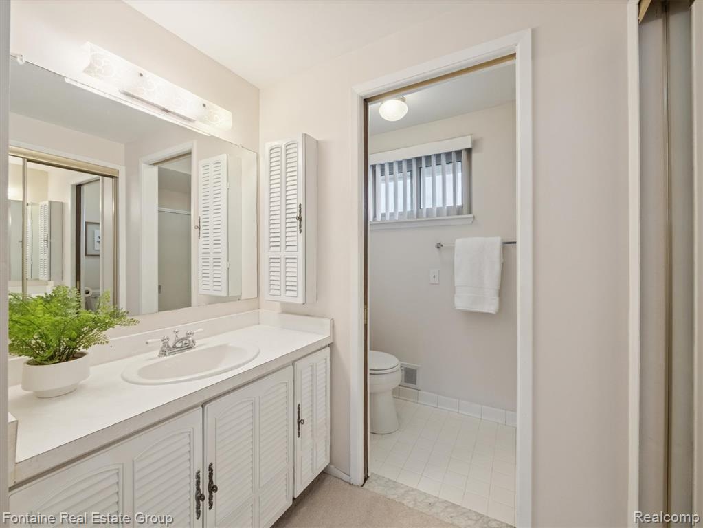 48124 Colony Farm Circle, Plymouth, MI 48170 — Photo 21
